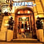 La Fresque Hotel Boutique