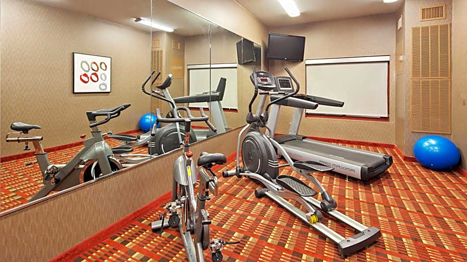 Best Western Plus Austin Airport Inn & Suites