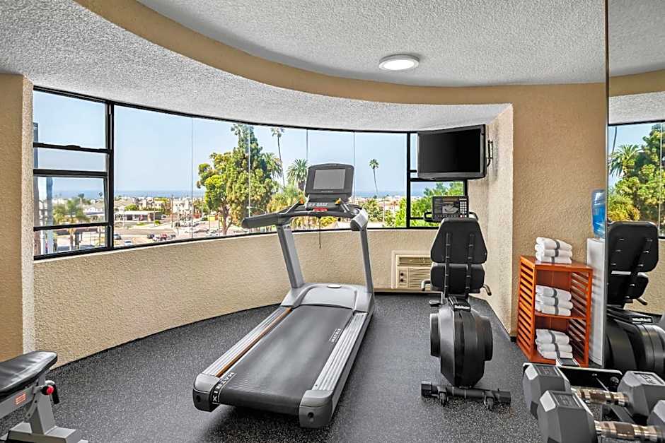 Quality Inn And Suites Hermosa Beach