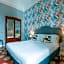 casa mo room and suite