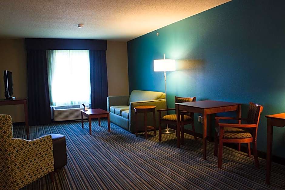 Best Western Plus Menomonie Inn & Suites