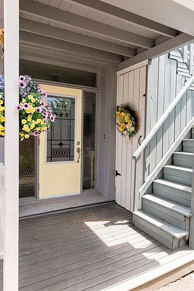 Willow House Inn B&B