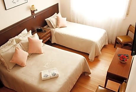 Superior Triple Room (3 adults)