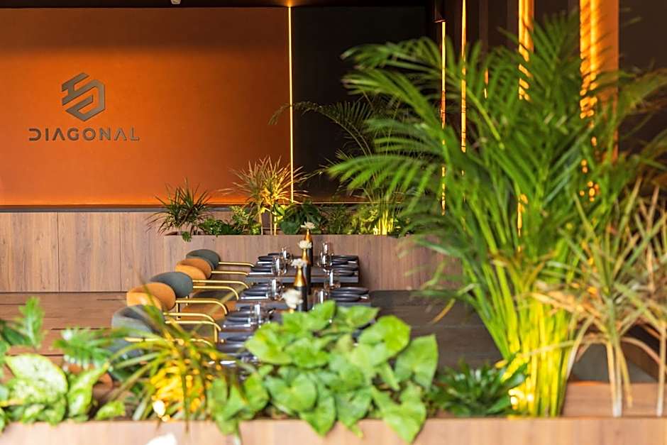 DIAGONAL HOTEL