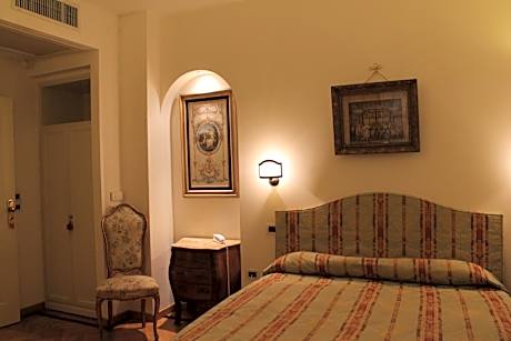 Economy Double or Twin Room