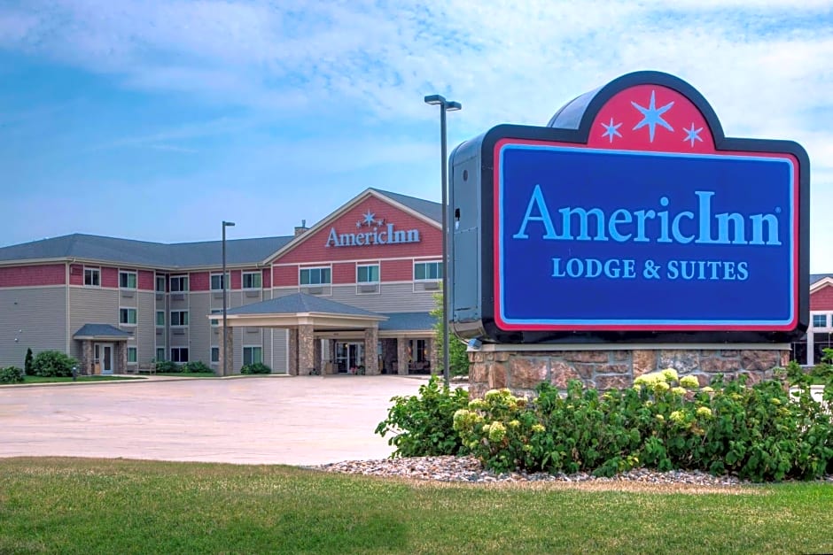 AmericInn by Wyndham Newton