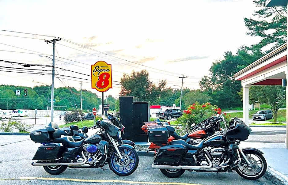 Super 8 by Wyndham Lewiston Auburn Area