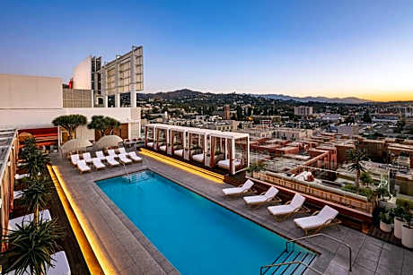 W Hollywood