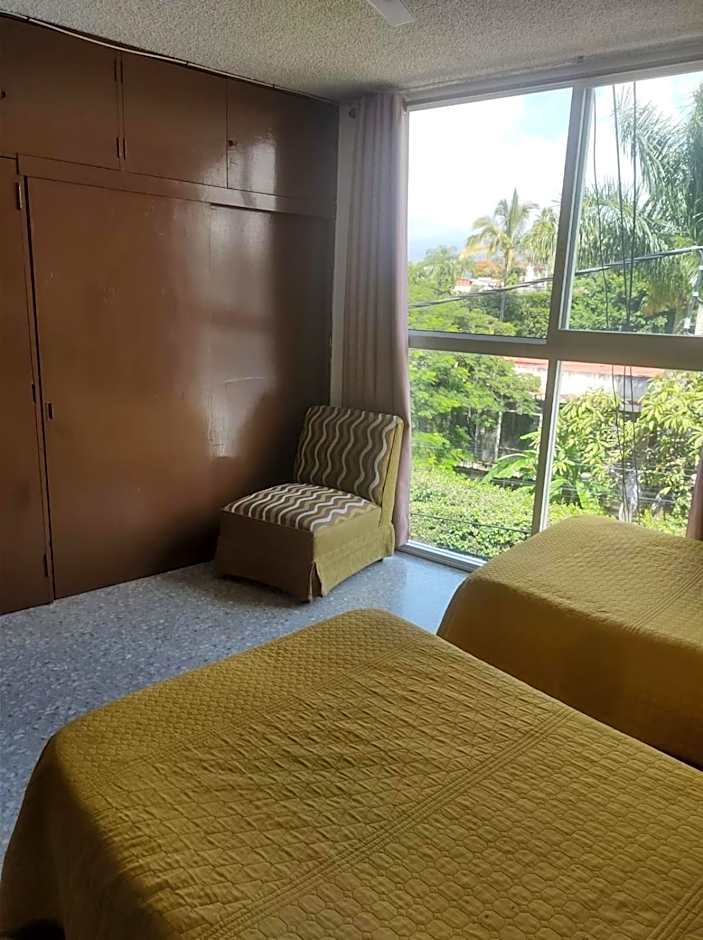 Gal - Habitaciones Confortables