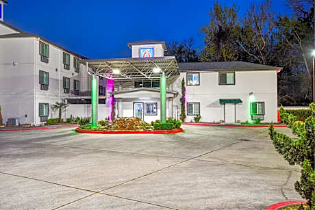 Motel 6 Humble, TX - Houston International Airport