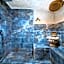 Cappa Via Cave Hotel