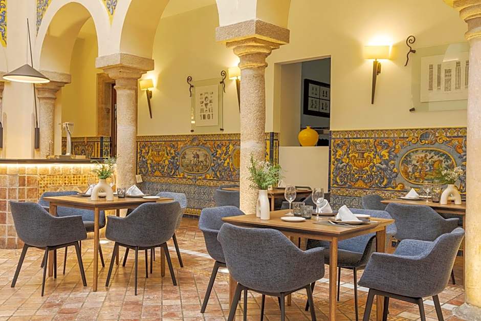 Hotel Ilunion Merida Palace