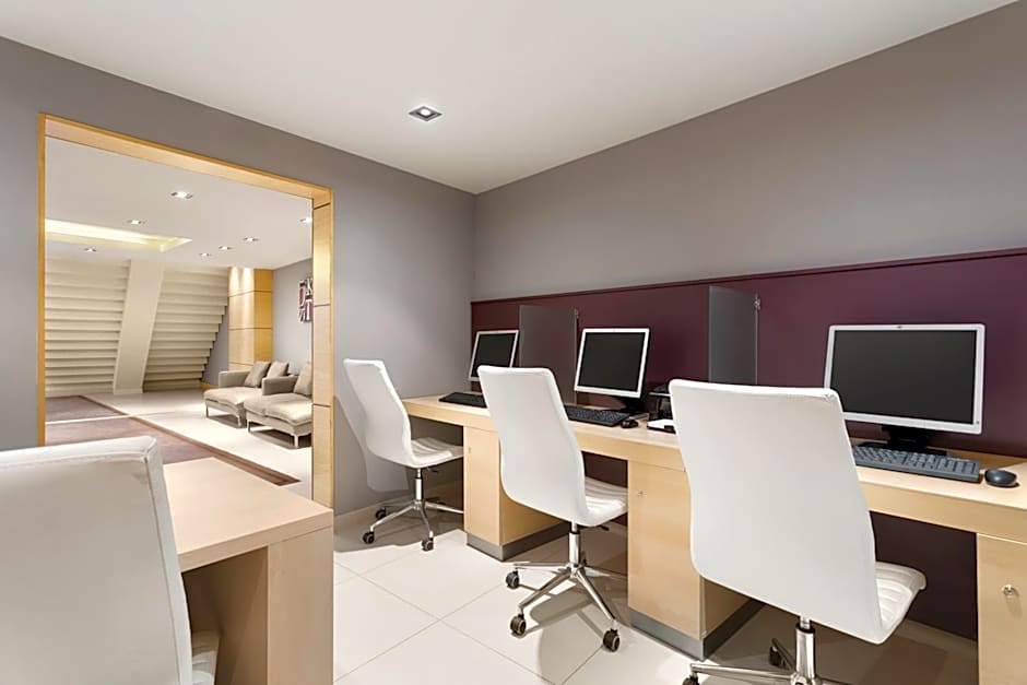 Hotel Ramada Pitesti