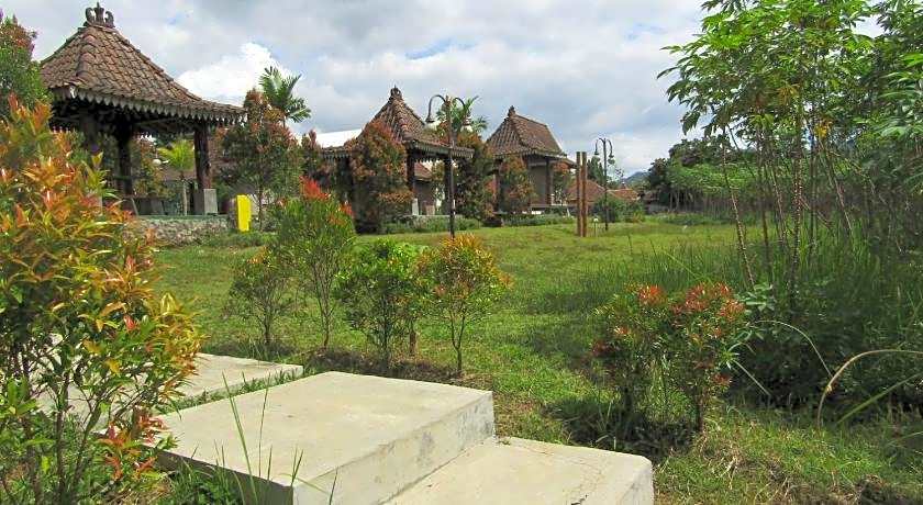 Balkondes Bumiharjo (Kampung Dolanan)