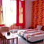 Scotty's Boutique Hotel