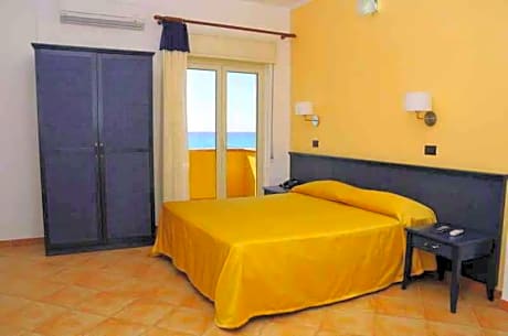 Double single use standard