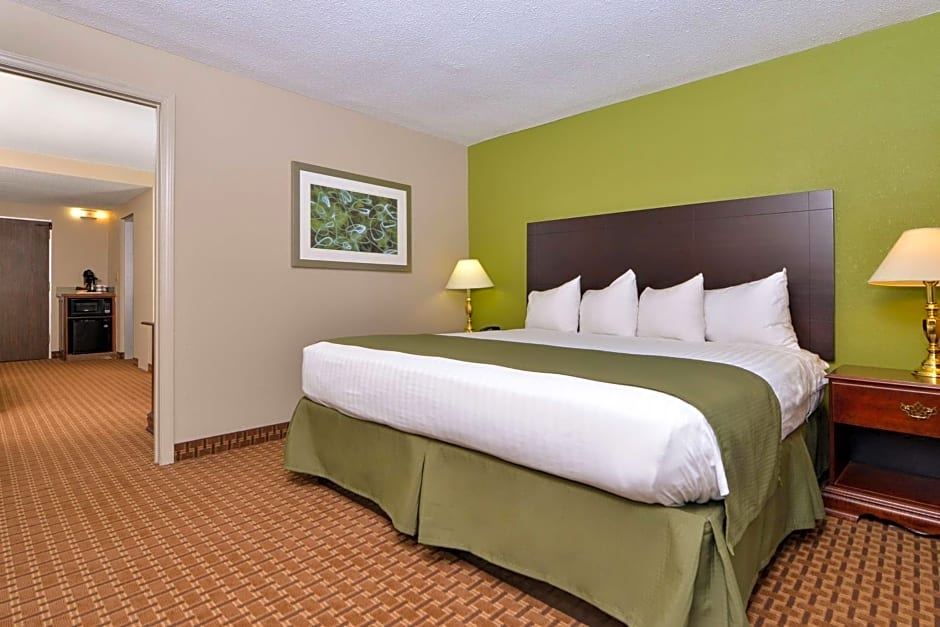 SureStay Plus Hotel by Best Western Raleigh North Downtown