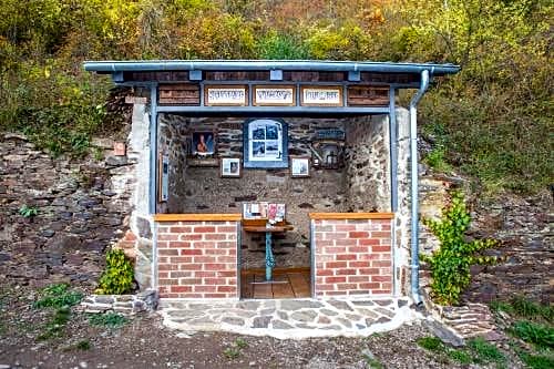 Weinhotel Hubertus Garni