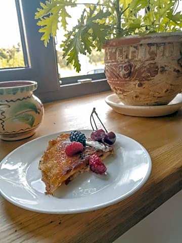 Pokoje Gościnne Art- Dworek