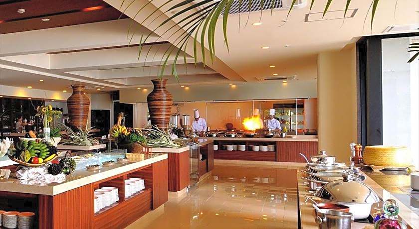 Palace In Moon Beach