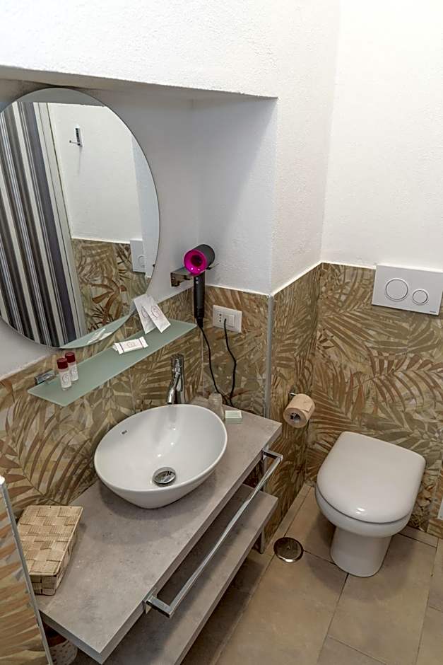 THE SUN HOTEL BOUTIQUE NAPOLI