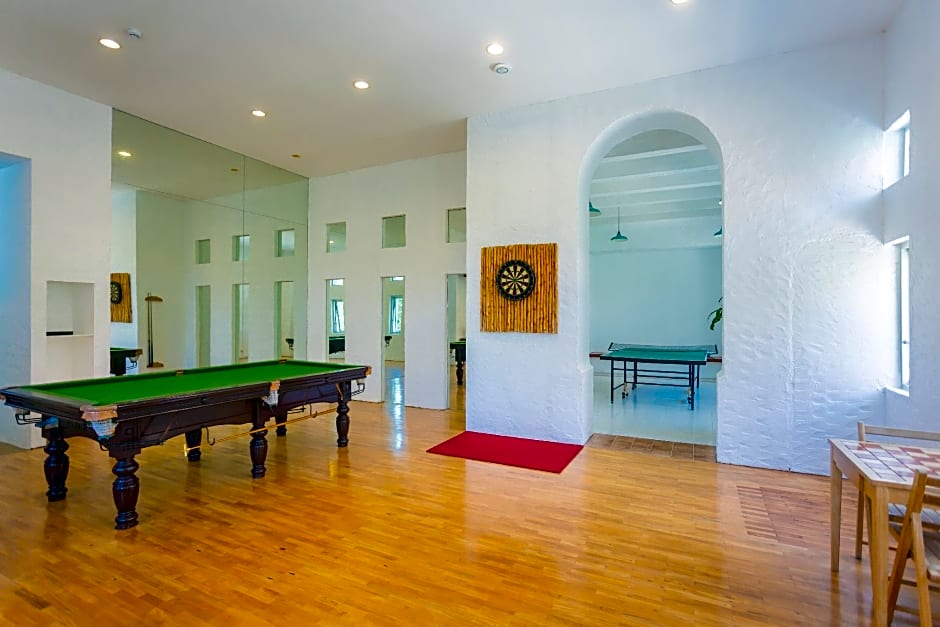 Waterfront Suites Phuket By Centara