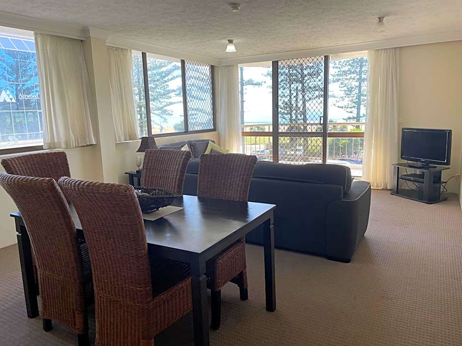 Aries Holiday Apartments