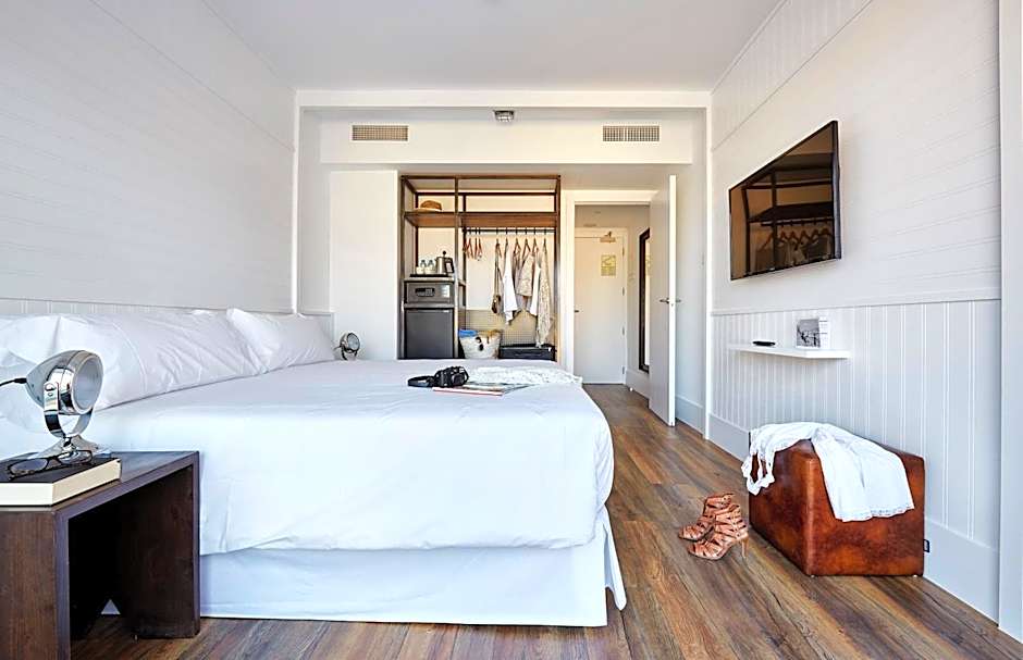 Photo 1 of 25 of 1 Double Bed or 2 Beds