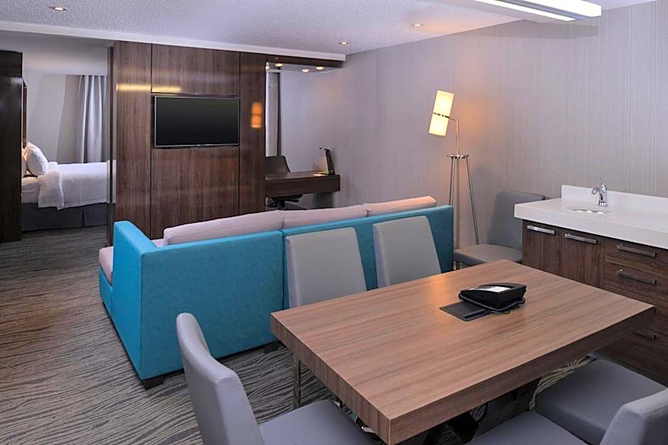 Courtyard by Marriott Saskatoon Airport