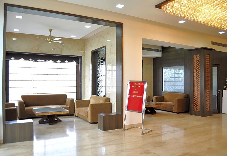 Hotel The Royal Bharti
