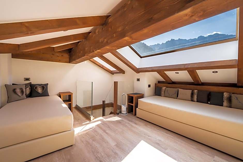 Arya Alpine Lodge