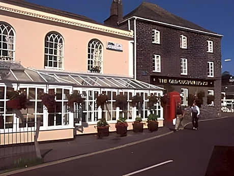 The Old Custom House