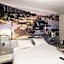 Ibis Styles Paris Tolbiac Bibliotheque