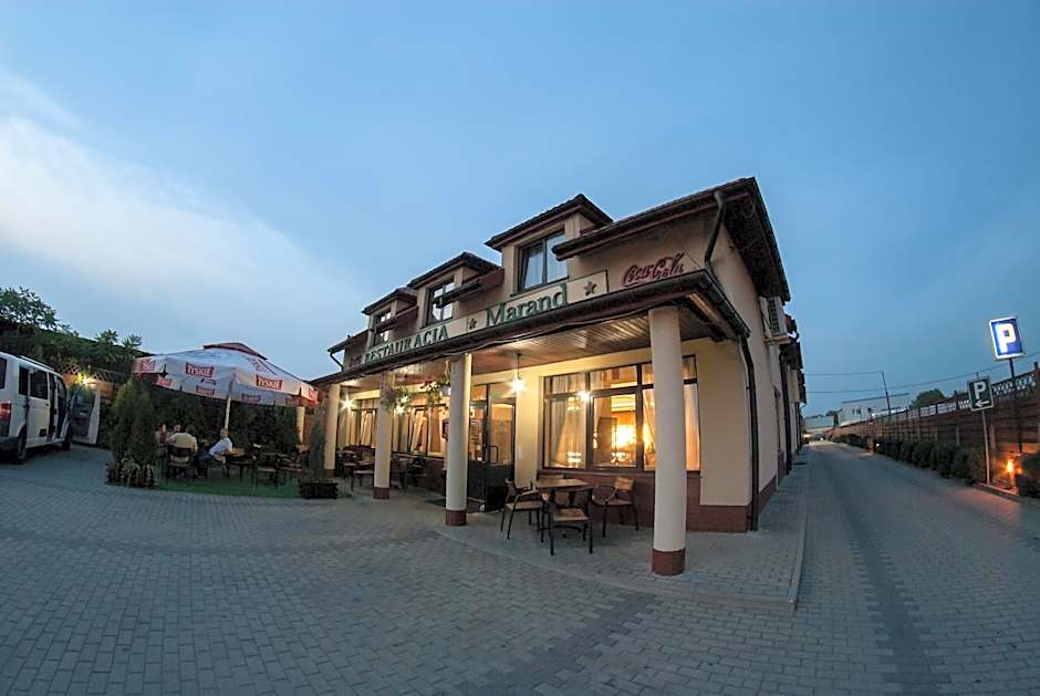 Hotel Marand