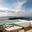 Aqua Luxury Suites Santorini