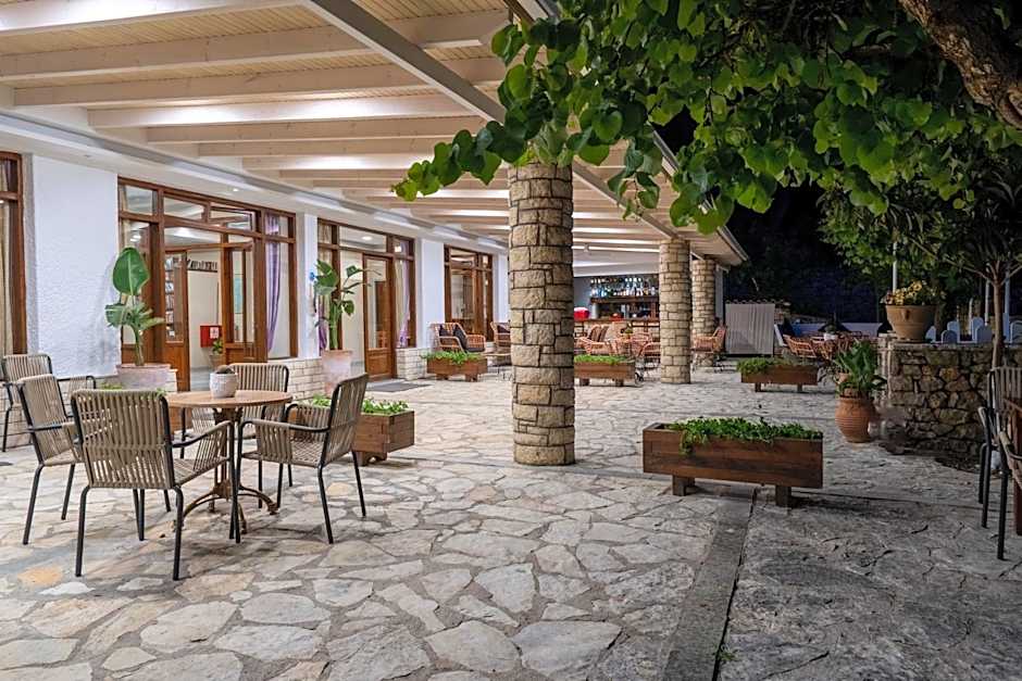 Bastas Hotel