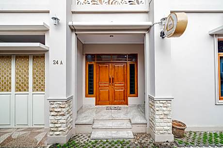 OYO 94026 Uma Arda Hometown