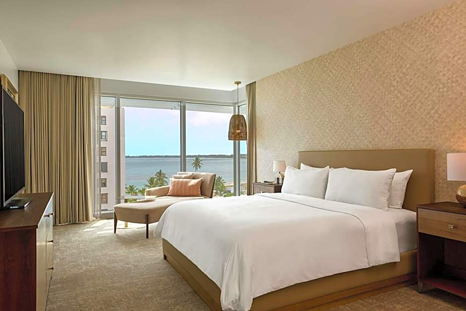 Casa Costera, Isla Verde, Apartments by Marriott Bonvoy