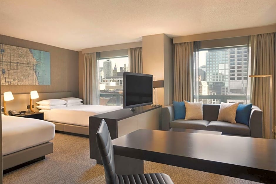 Hilton Chicago/Magnificent Mile Suites