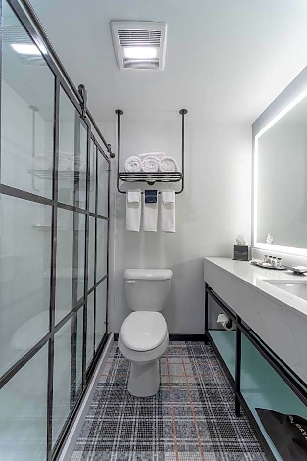 Craftsman Inn & Conference Center