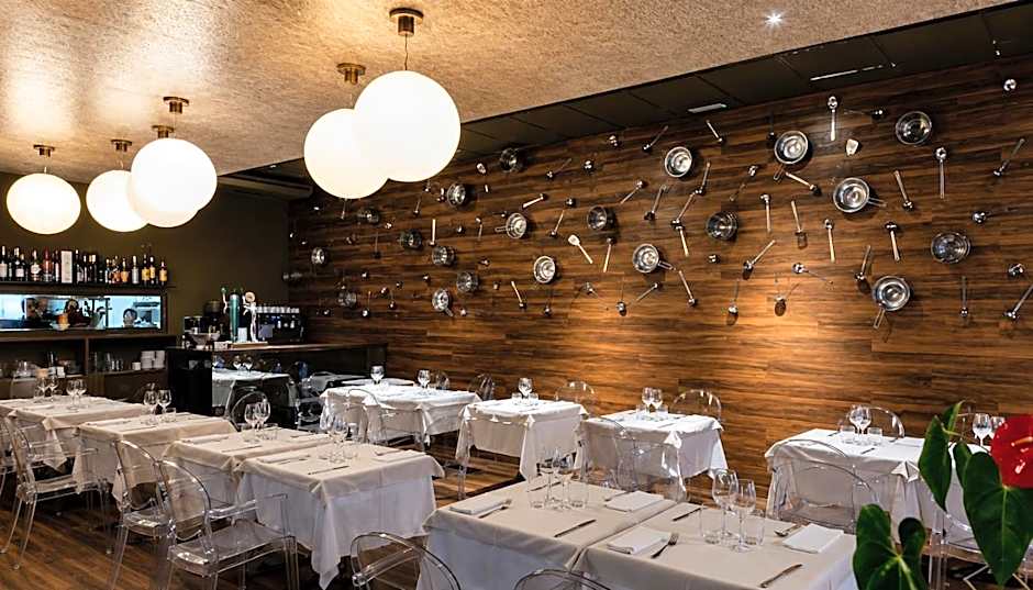 Hotel Roca Plana