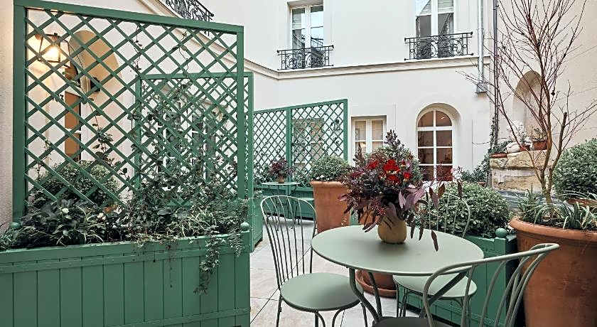 Prince De Conti Hotel