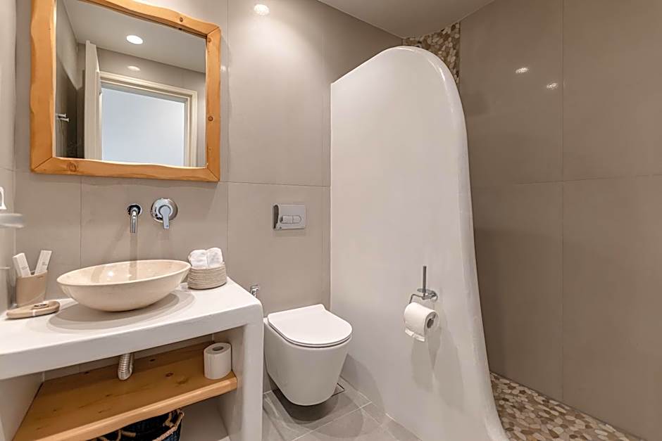 Porto Dema Luxury Suites