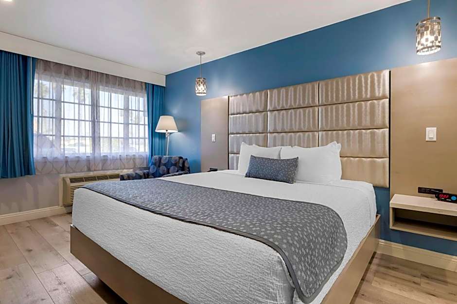 Best Western Orange Plaza