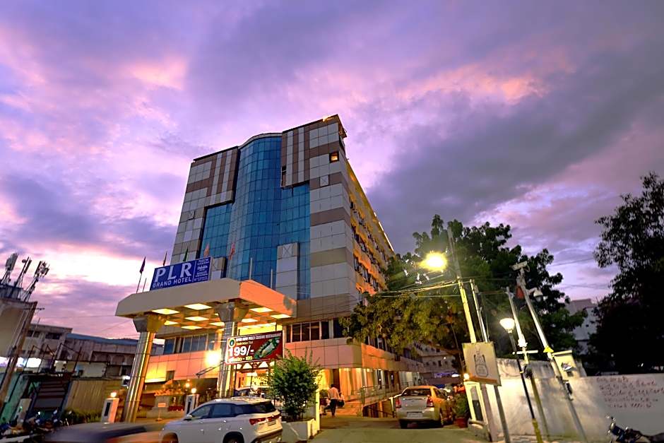 Hotel PLR Grand