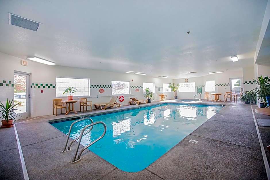 Red Lion Inn & Suites Mcminnville