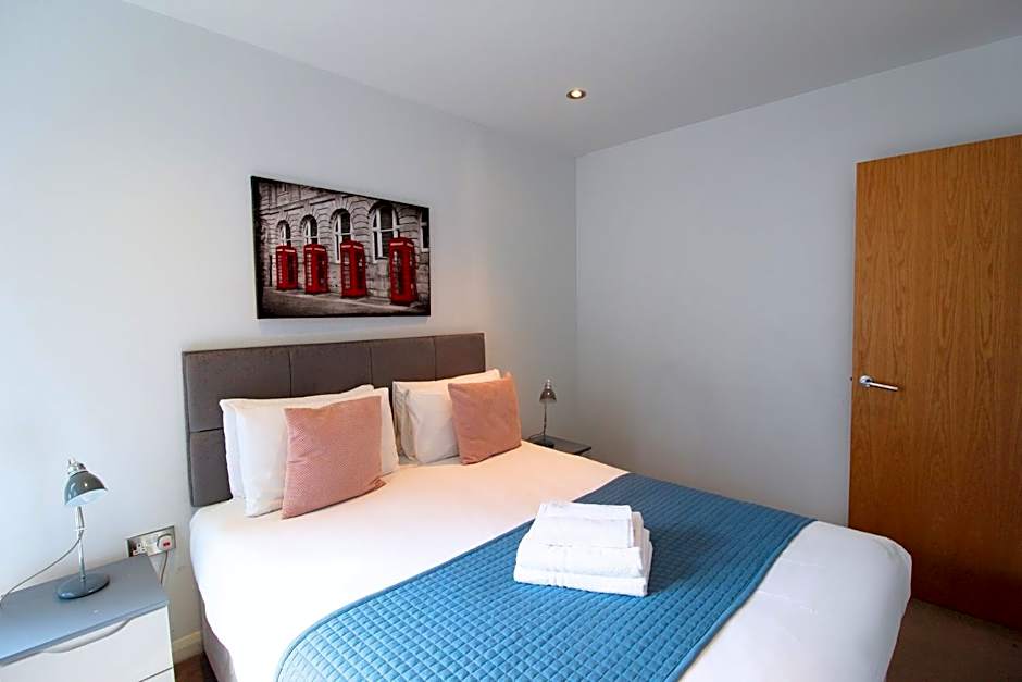 Tooley Street Apartments by Viridian Apartments