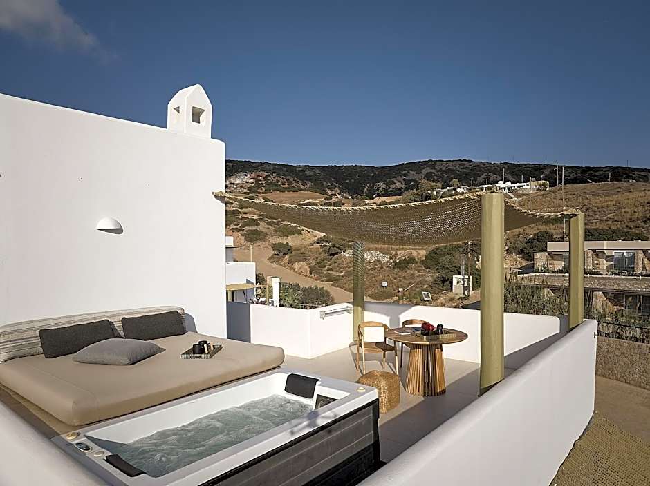 Artemis Deluxe Rooms