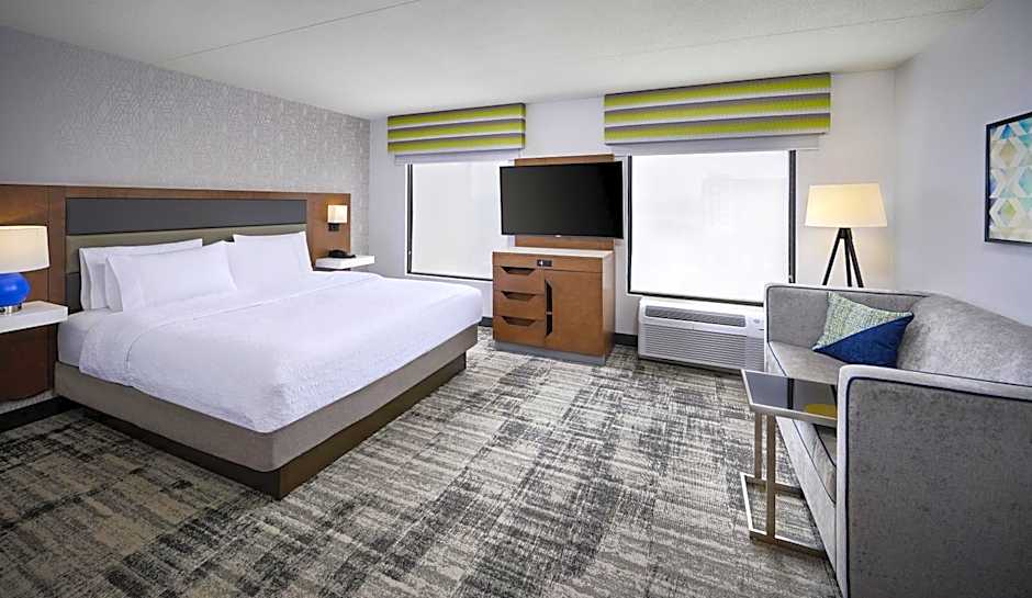 Hampton Inn and Suites by Hilton Windsor
