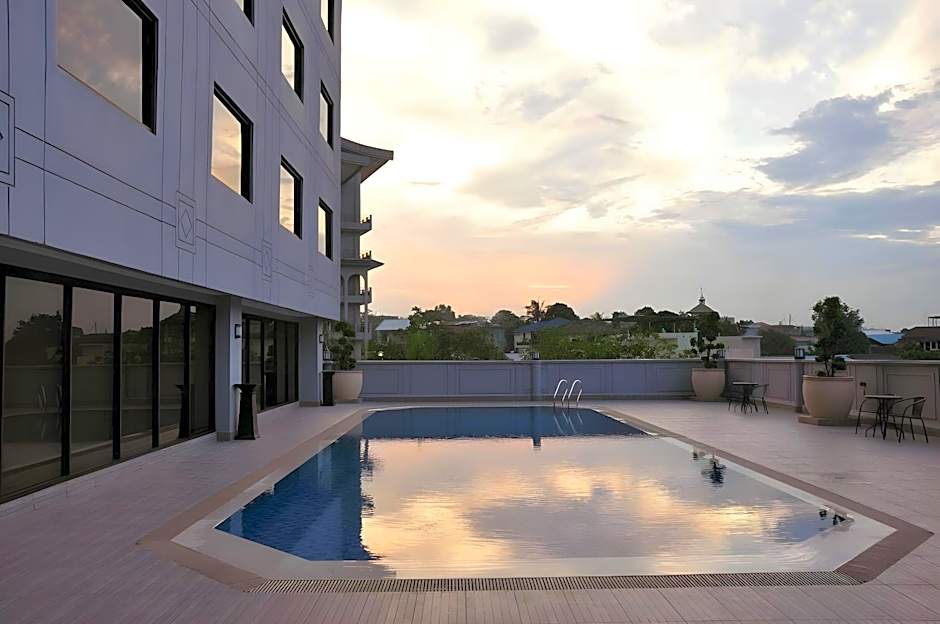 Beverly Hotel Batam